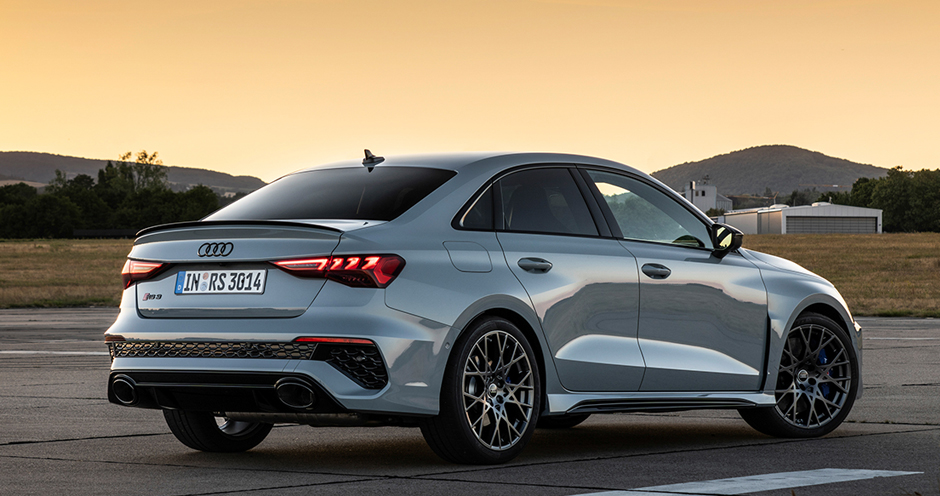 Audi RS3 Saloon (III/8Y) performance edition (407) - Фото 3